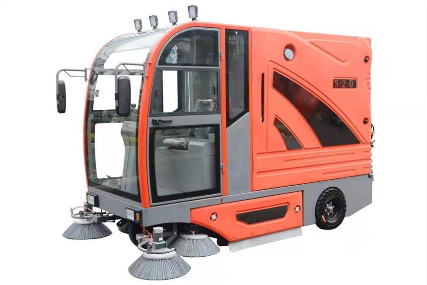 上海市駕駛式掛桶掃地車凱叻S20  服務區廣場保潔清掃車